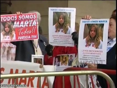 Familia de Marta esperanzada por testimonio del taxista