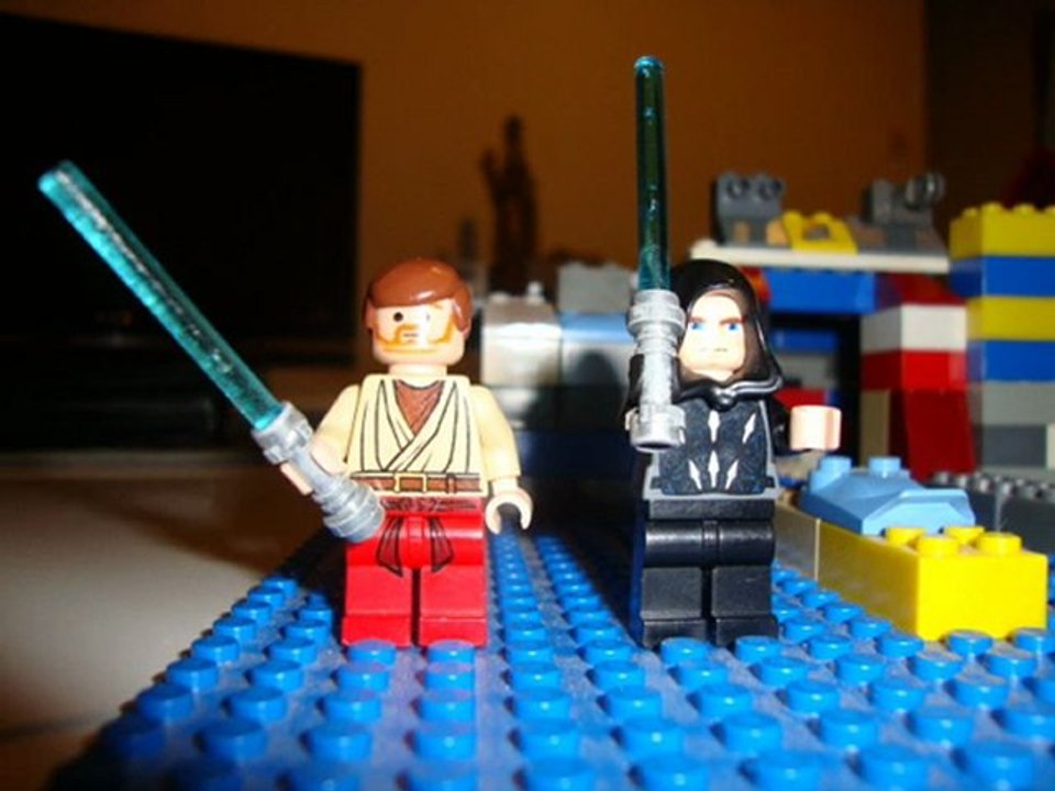 LEGO STAR WARS : ANAKIN VS OBIWAN