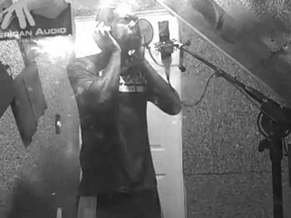 DAN~E ON SOMETHING (I'm on one freestyle)