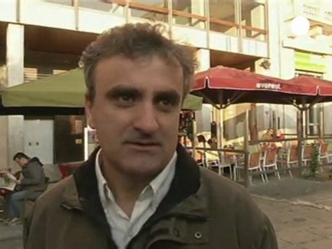 Grecia spera in Papademos ma proteste continuano