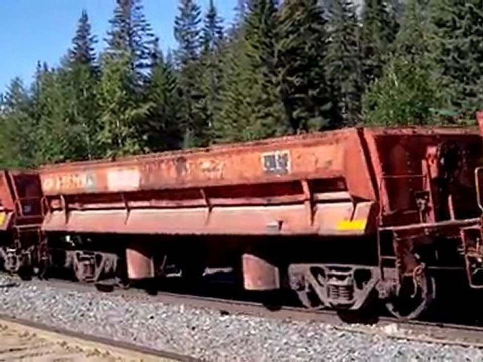 train marchandises canadien à Banf