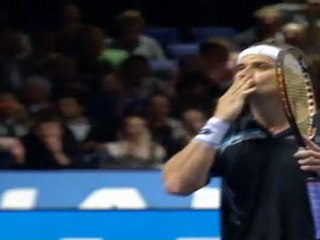 Ferrer vence a Murray en su primer partido de la Copa de Maestros