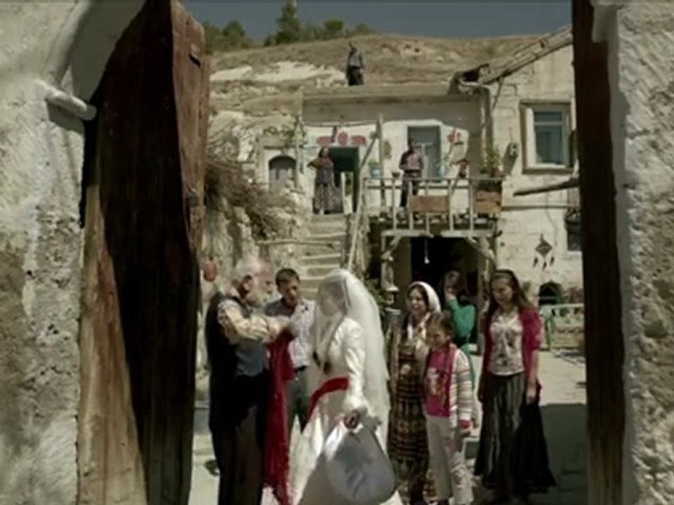 "Hayat Devam Ediyor" Dizi müziği videoklip "DUVAK"