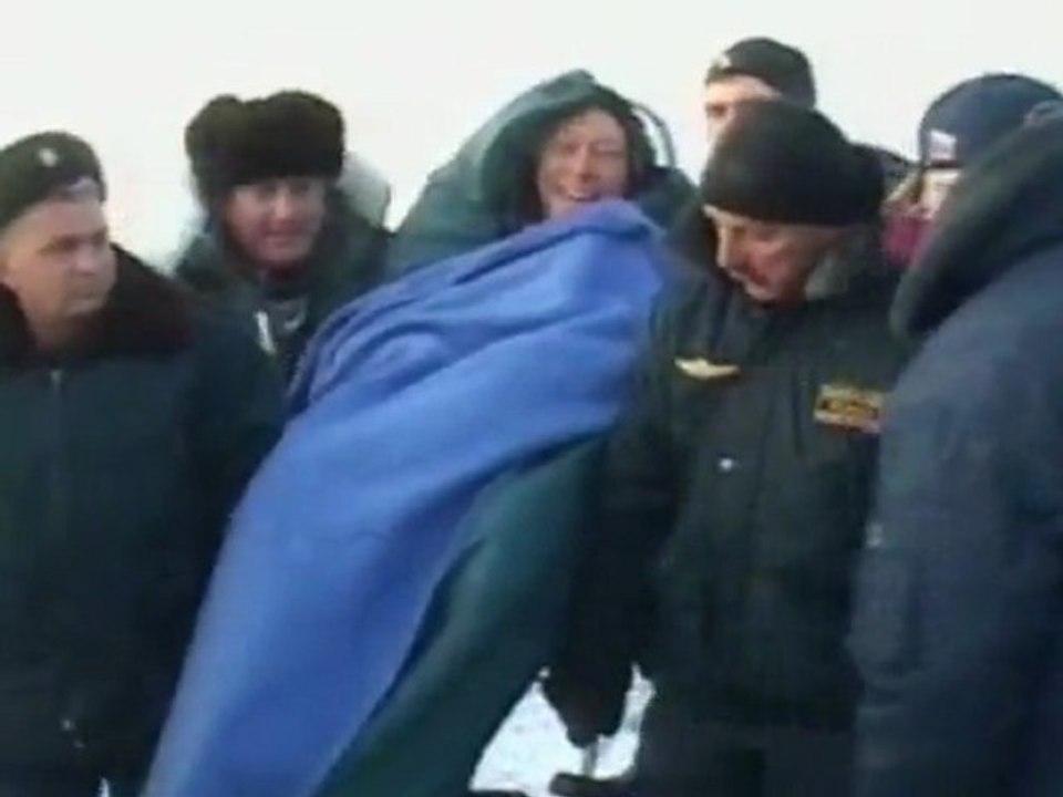 Sojus-Kapsel bringt ISS-Raumfahrer sicher zur Erde zurück