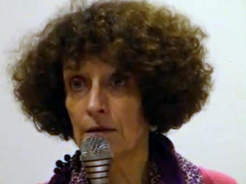 1. Geneviève Azam d'ATTAC à Montpellier le 18 novembre 2011 1/4