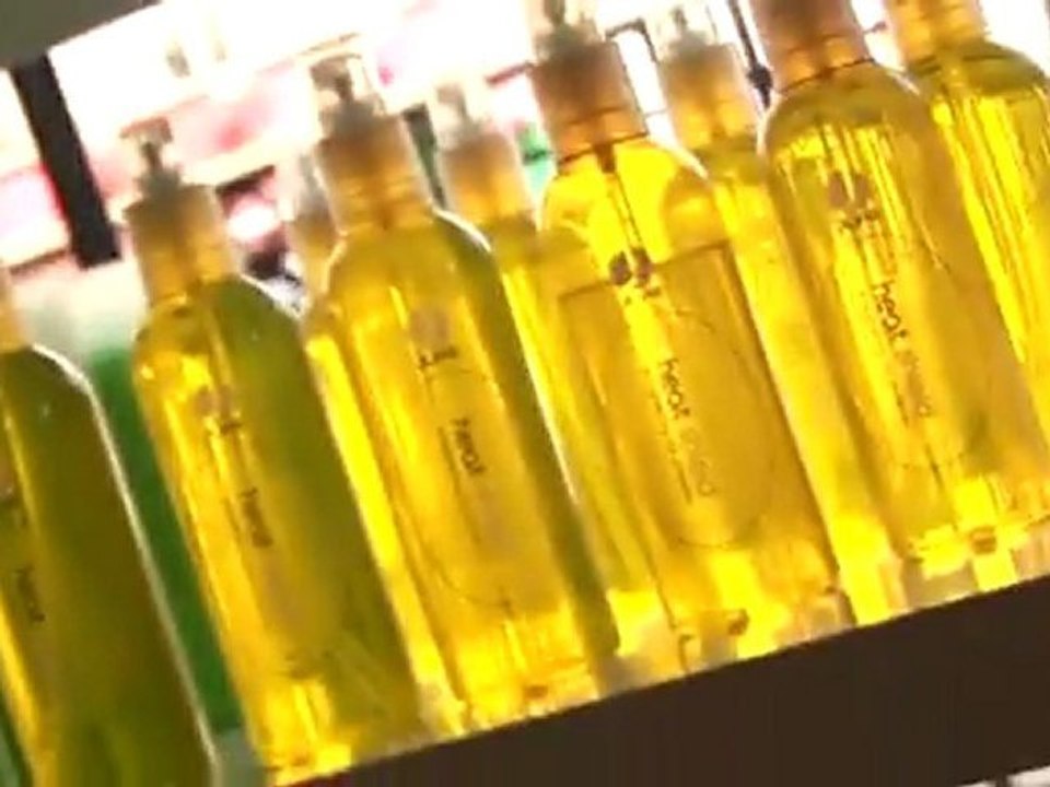 How To Towel Dry Hair