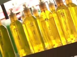 How To Towel Dry Hair