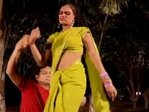 Babuni Tawar Dharavtiya Aao Mantre Maar Di Tinku Soni Bhojpuri Angle Music