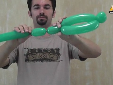 Balloon Sculpting - Easy way to sculpt a Parrot