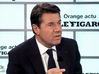 Invité mardi du Talk, le député maire de Nice dénonce un «troc» entre le PS et les Verts.