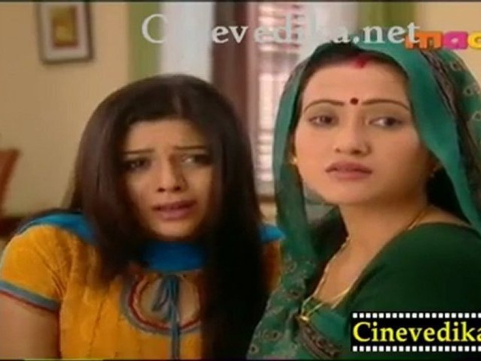 Cinevedika.net - Pavithra Episode 8 Nov 23_clip3