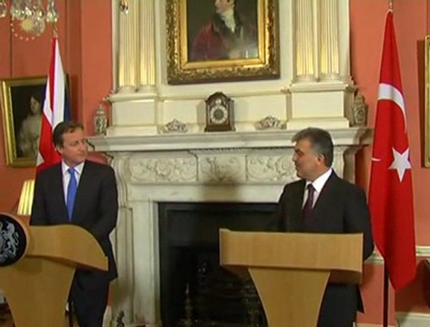 Cumhurbaşkanı Gül ile İngiltere Başbakanı Cameron'ın Ortak Basın Toplantısı