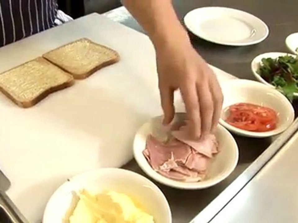 How To Prepare A Ham Sandwhich
