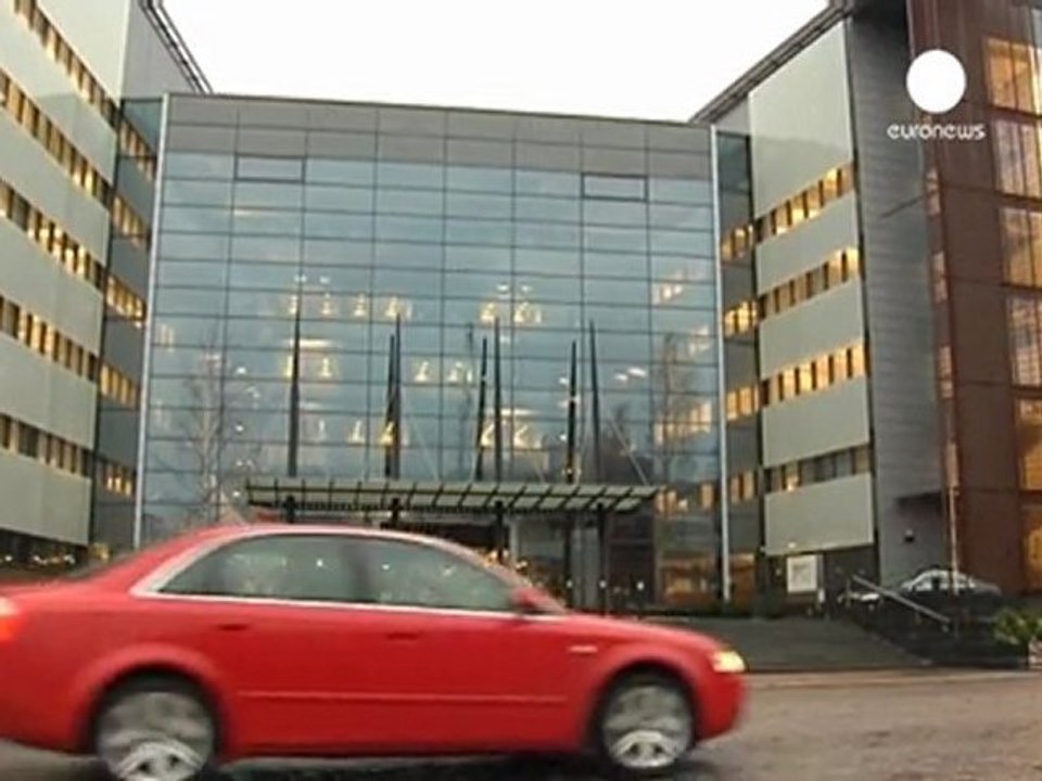 Nokia Siemens Networks licenzia 17 mila dipendenti