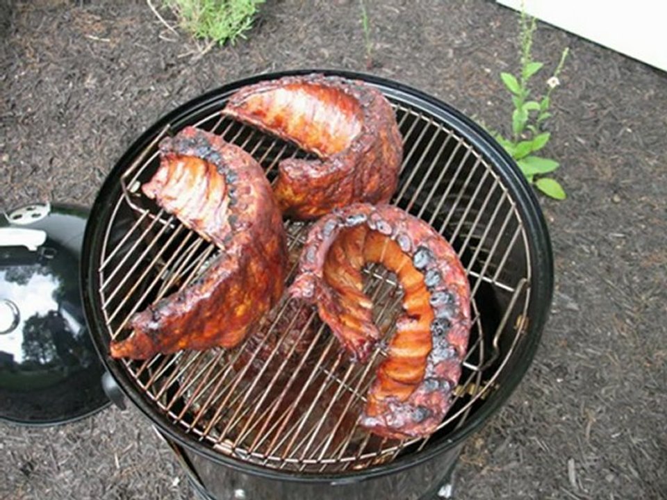 Weber 721001 Smokey Mountain Cooker 18-1/2-Inch Smoker