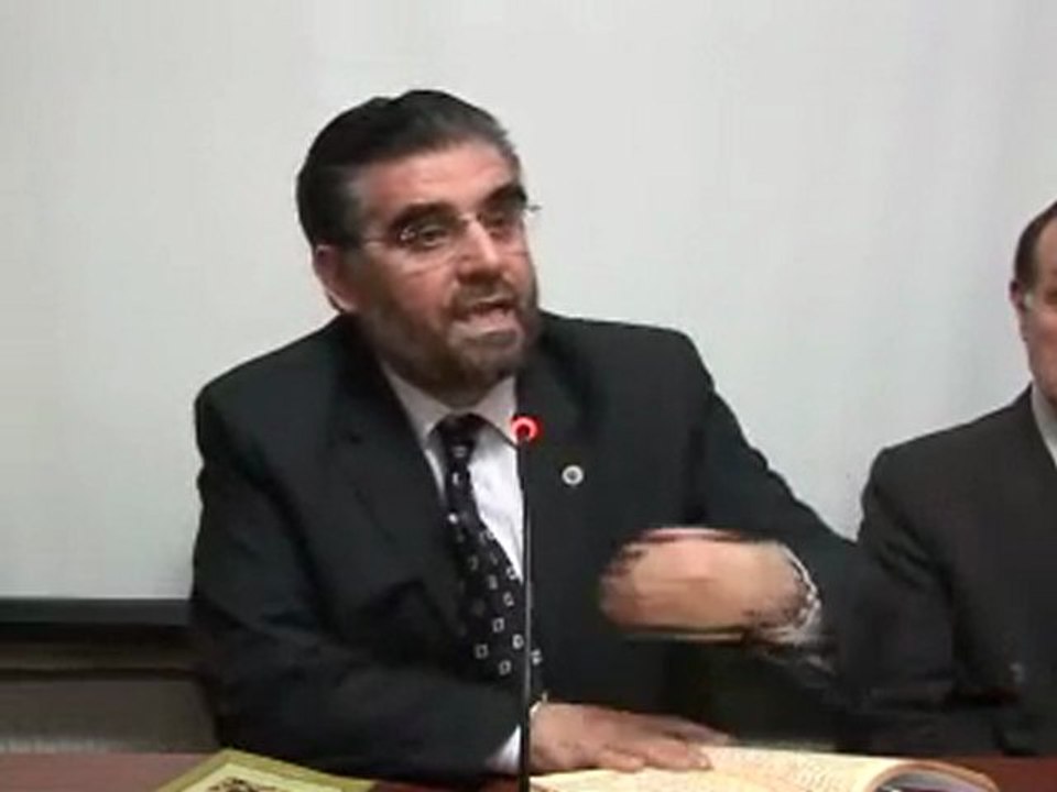 İBADETLERDE ZORLAMA YAPMAK İSLAM'A UYGUN MUDUR...---