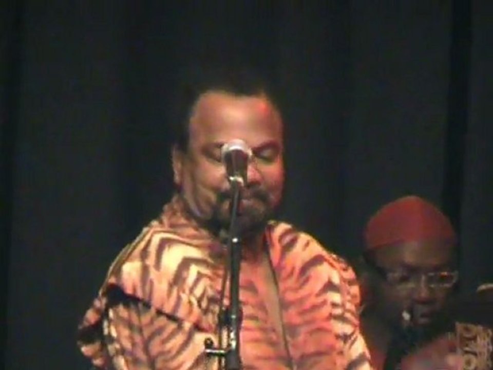 Bonga  fait  le show !