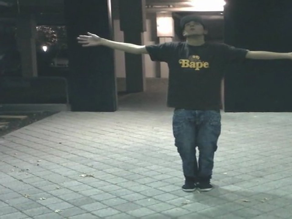 Botic Popps | DUBSTEP DANCE