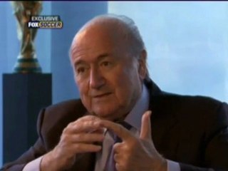 Blatter parle de la goal-line technology