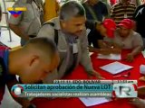 Trabajadores de industrias básicas de Guayana recolectan firmas en apoyo a la reforma de la LOT