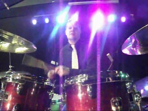 Wedding band hire Gloucester Amplified perform Valerie