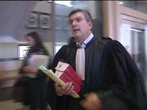 Peines de prison requises dans l'affaire trafic permis bateaux