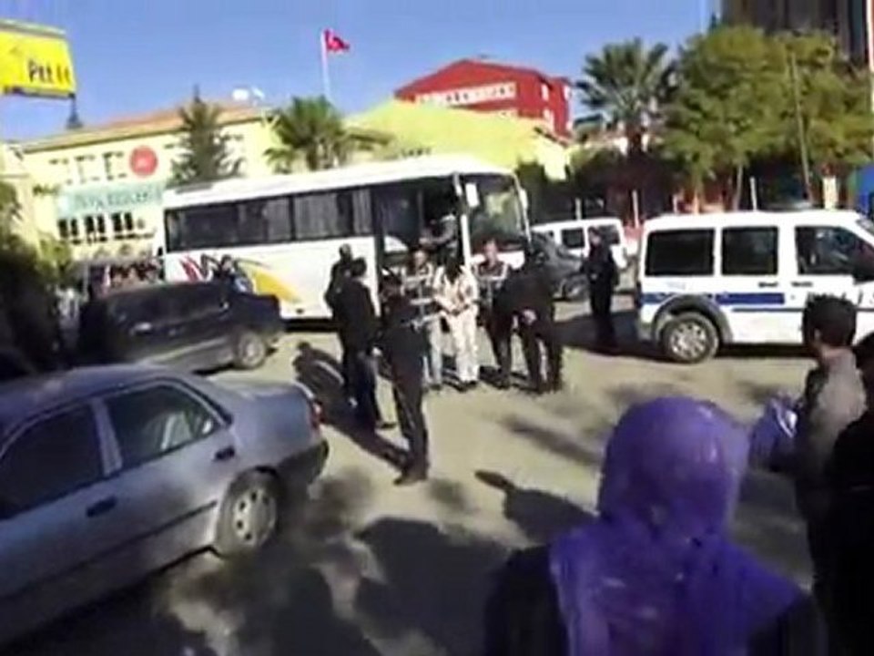 20111124133347