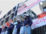 Evacuation de force de syndicalistes grecs à Athènes