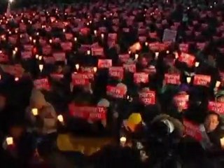 Clashes in Seoul during free trade demo