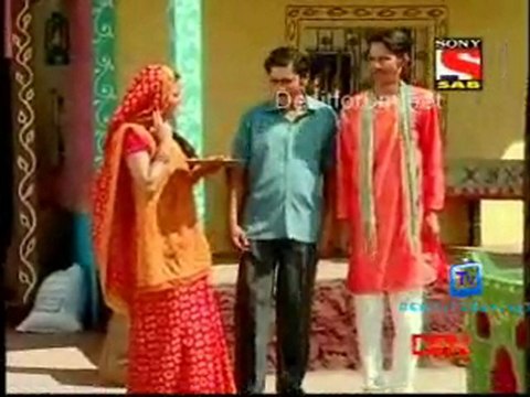 Lapataganj - 24th November 2011 Video Watch Online part1