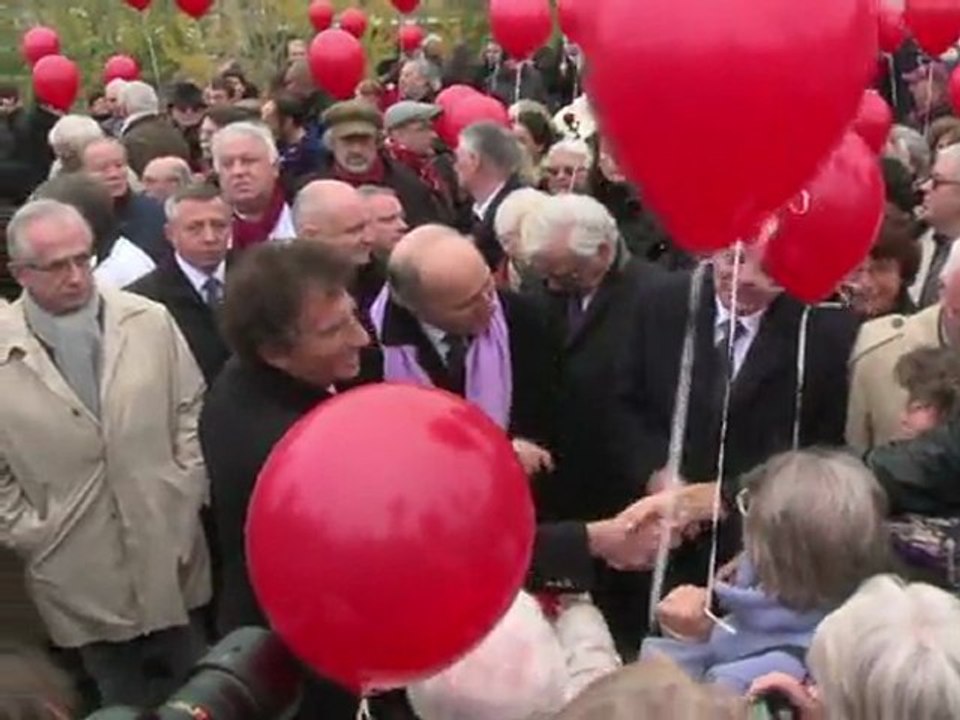 Hommage à Danielle Mitterrand à Paris