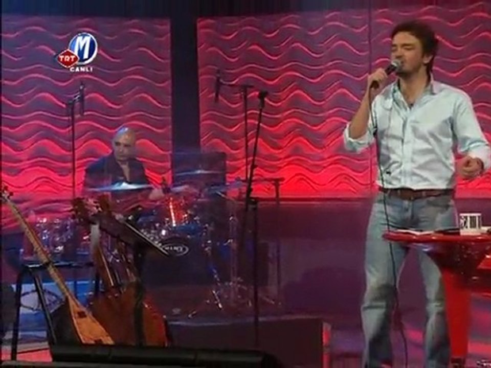 SU MİSALİ _ ORHAN ÖLMEZ _  KENDİM ETTİM KENDİM BULDUM _ ASK LAFTAN ANLAMAZ Kİ_ TURNALARA TUTUNDA GEL _ ASIKSIN _ EYLEME BENİ _ CANLI PERFORMANS _23.11.2011 _  PART 2