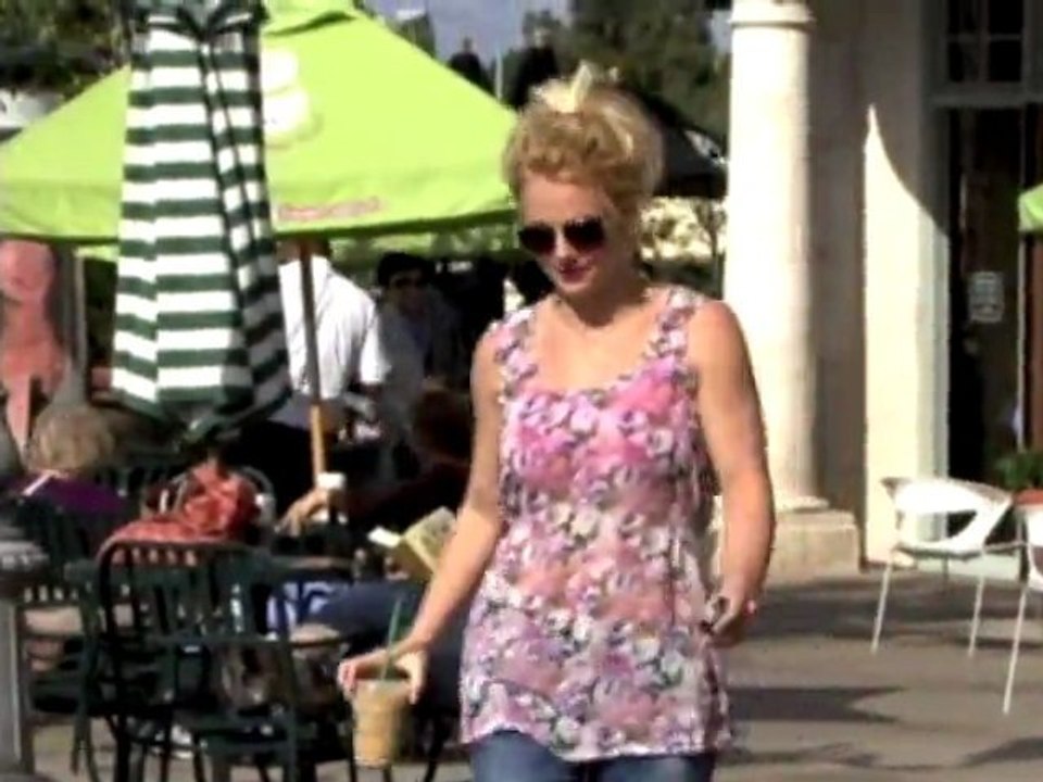 Britney Spears Dreaming of a Skiing Holiday