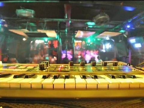 Top New House Music Mix February 2011 [Club Hits & Dance Clubbing][ParT.1]