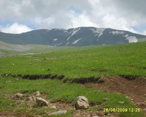 Hadisenin aşkkolik şarkısı klibi  BU KÖYDE HADİSE VAR  2011 2012 videoları