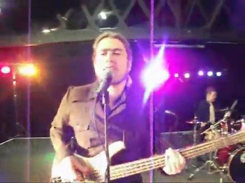 Wedding band hire Bristol Amplified wedding band perform Ain't no stopping us now .