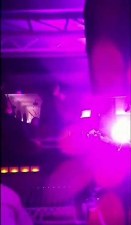 Cengiz Kurtoğlu ( İzmir California Restaurant - Yıkıla Yıkıla )