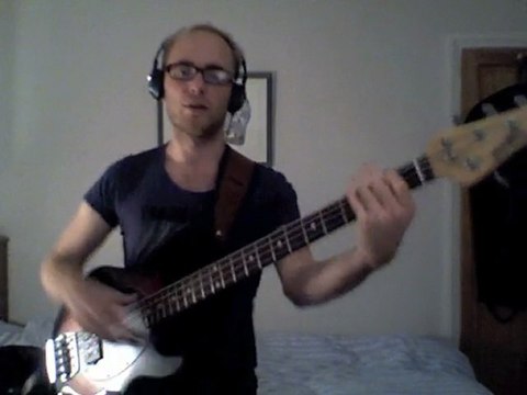 Michael Jackson - 'Burn This Disco Out' bass playalong by Huw Foster