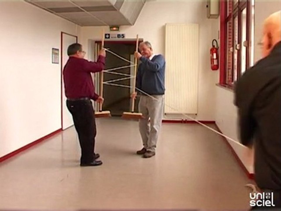 Faire un palan avec des balais