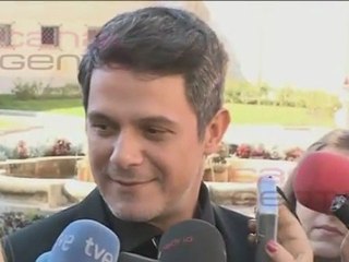 Alejandro Sanz recibe la Medalla de Oro