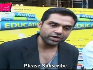 Abhay Deol With Aviva Great Wall Of Education 03