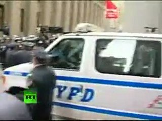 Occupy Wall Street  le capitaine à la retraite Raymond Lewis arrêté