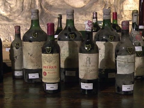 Alain Delon vend aux enchères sa cave à vin