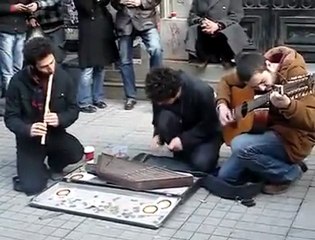 Güzelliğin On Para Etmez - Beyoğlu