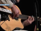 Andria: Savio Vurchio (voce) e Luca Fortugno (chitarra acustica fingerstyle)