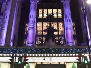 Grande-Bretagne: Londres s'illumine à l'approche de Noël