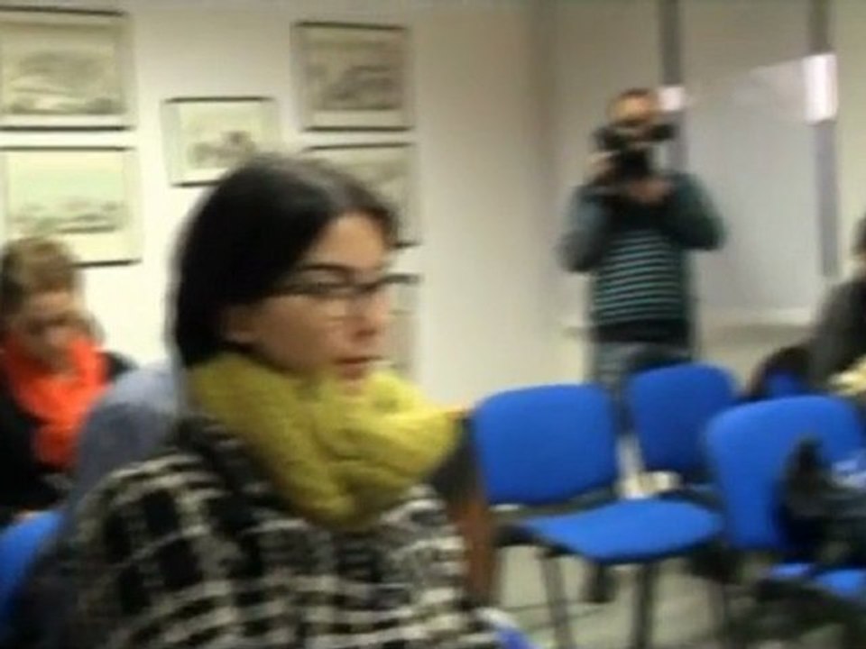 La stuprano, filmano la violenza, la derubano violenza shock a Cattolica