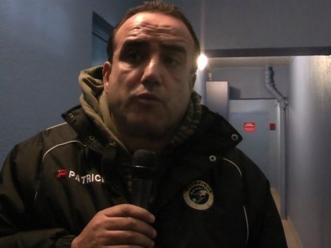 Makan Coulibaly et Nasser Sandjak de l'olympique Noisy le Sec après la victoire face à Grande Synthe