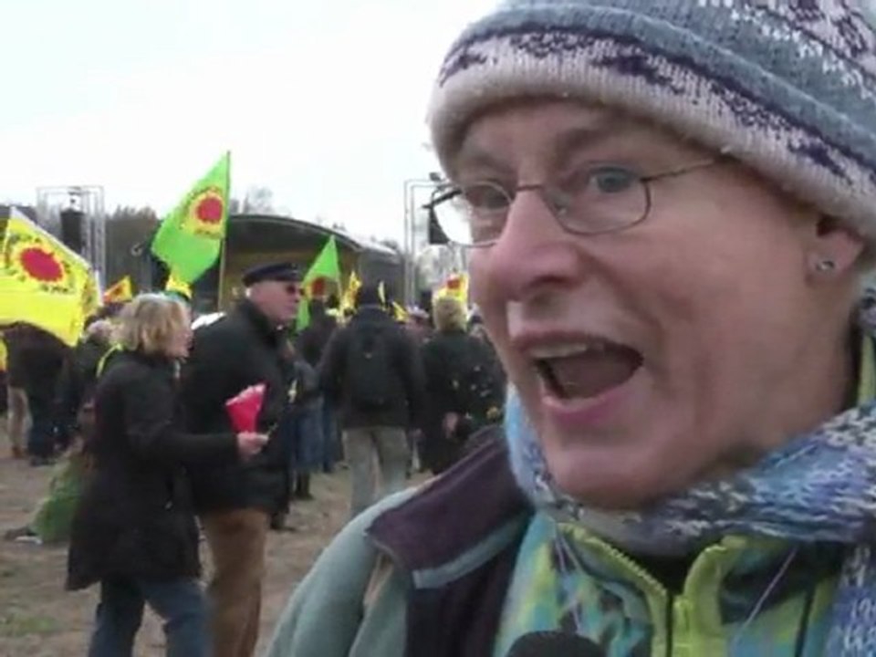 Convoi de déchets: les anti-nucléaires au nord de l'Allemagne