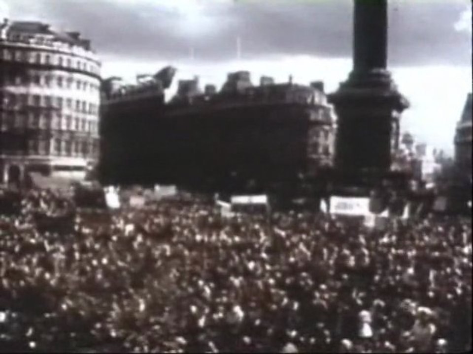The Good time Losers: Trafalgar square